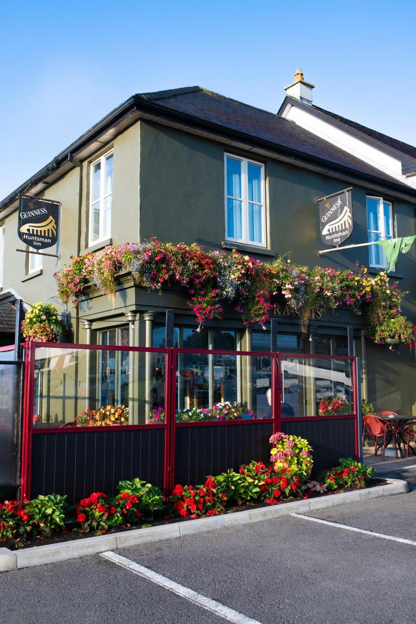 The Huntsman Inn Голуэй Экстерьер фото