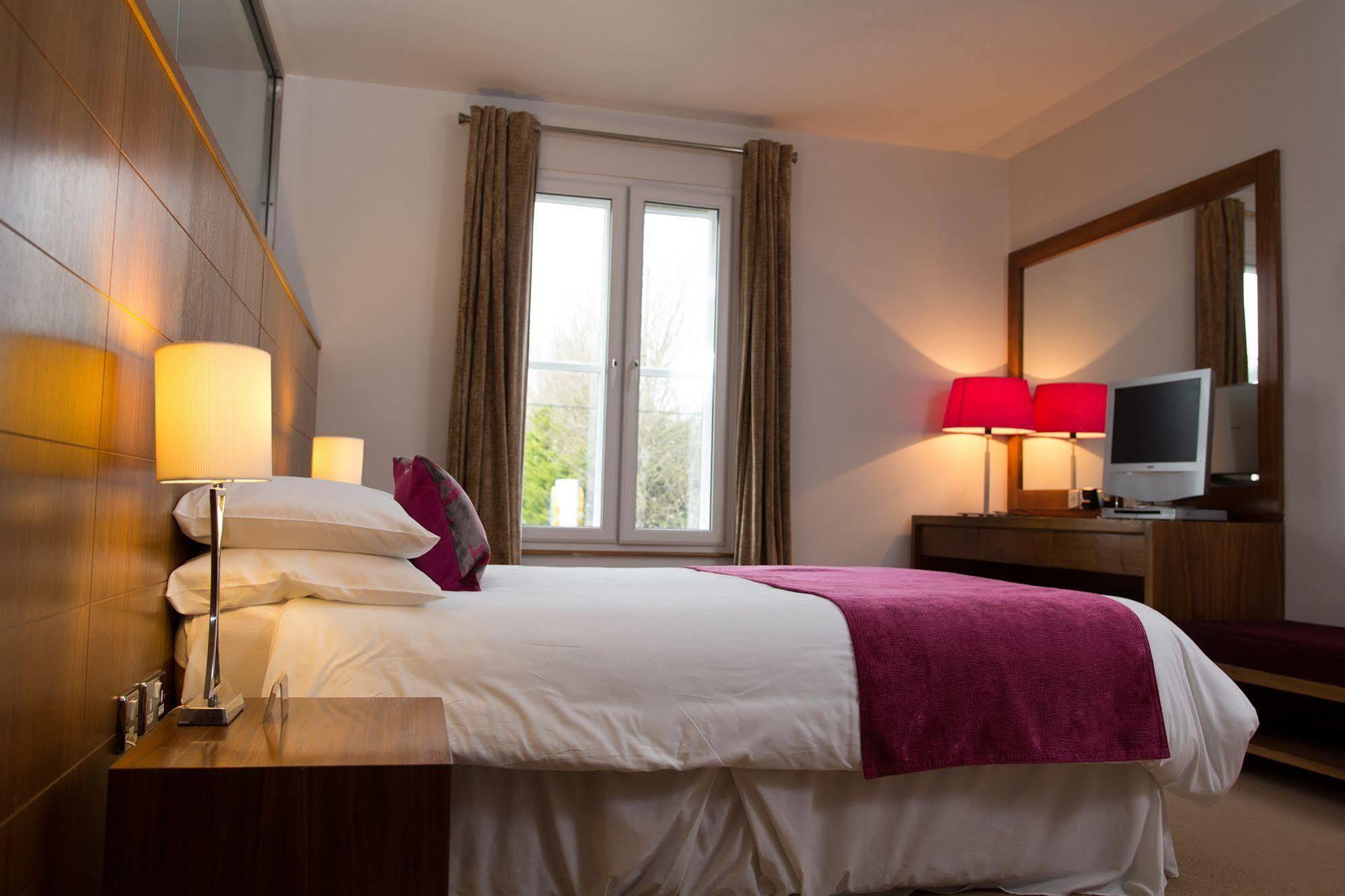 The Huntsman Inn Голуэй Экстерьер фото